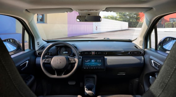 stellantis-insurance-LEAPMOTOR-vehicule-remplacement-min
